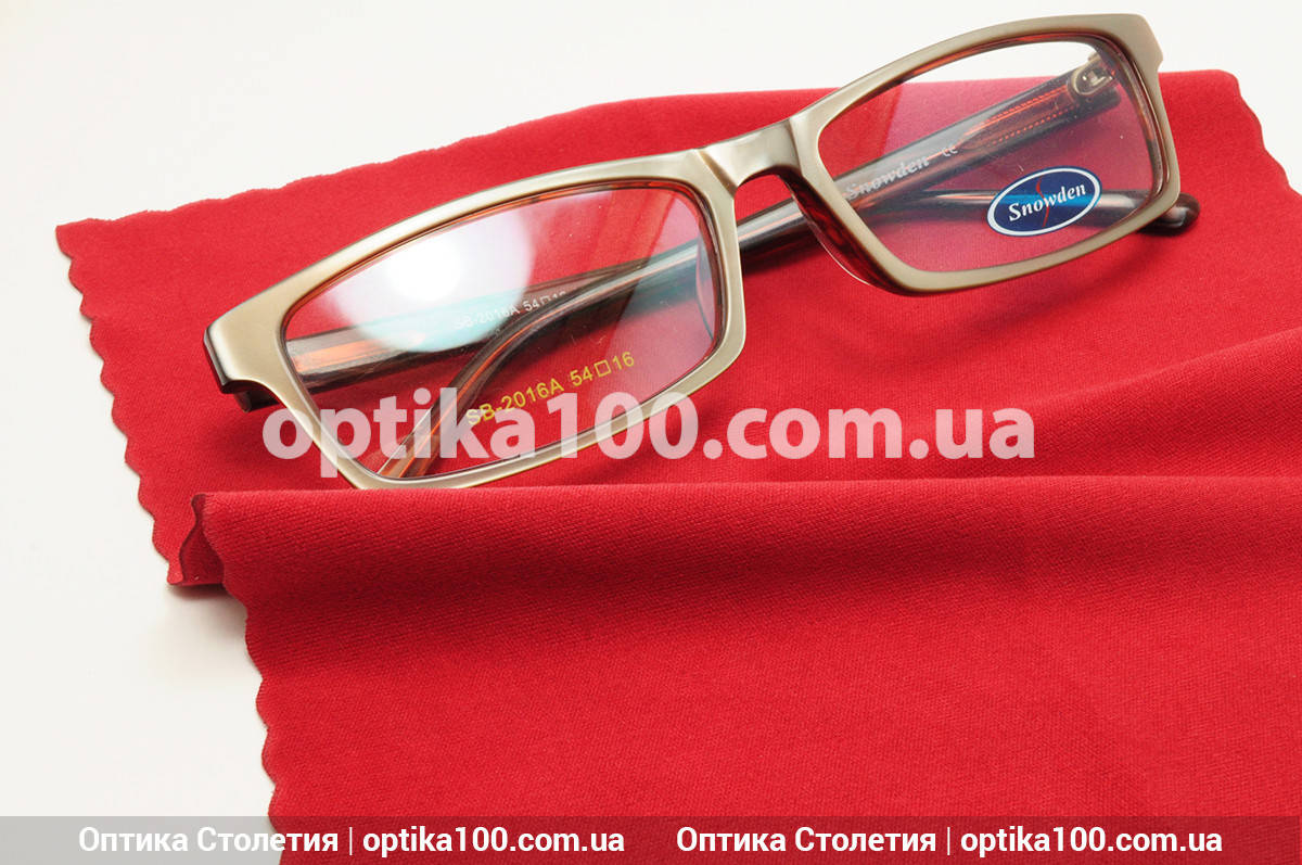 Красная салфетка для оптики. Безворсовая микрофибра
Красная салфетка для оптики. Безворсовая микрофибра