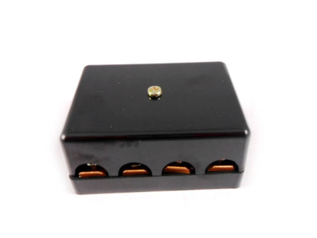 Блок предохранителей на мотоцикл МТ Днепр 
Блок предохранителей на мотоцикл МТ Днепр