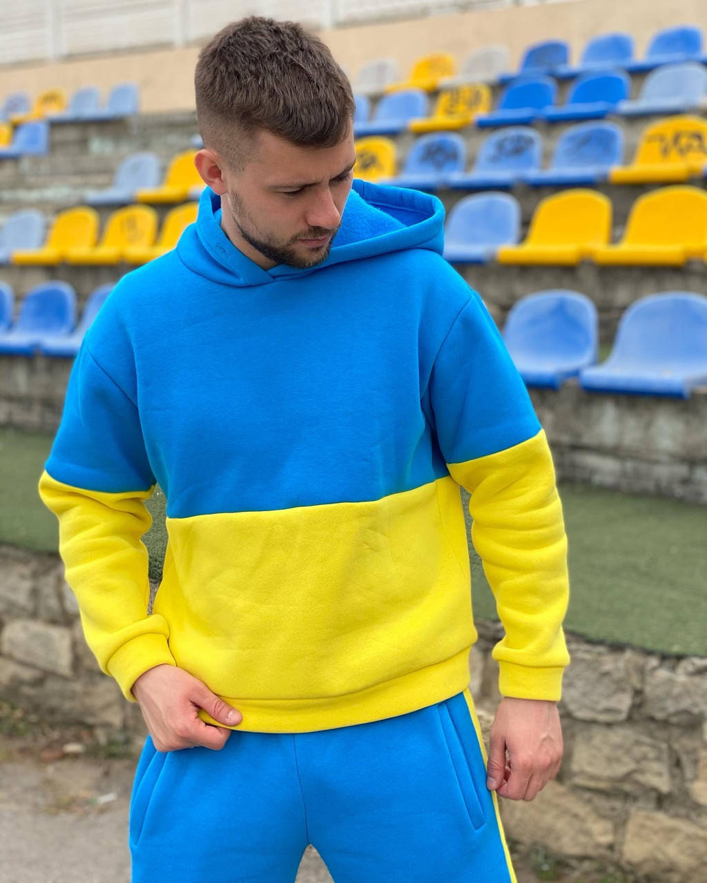 Толстовка мужская "Флаг Украины" Худи для мужчин Желто-синий Патриотический Украина Весна-Осень
Толстовка мужская "Флаг Украины" Худи для мужчин Желто-синий Патриотический Украина Весна-Осень