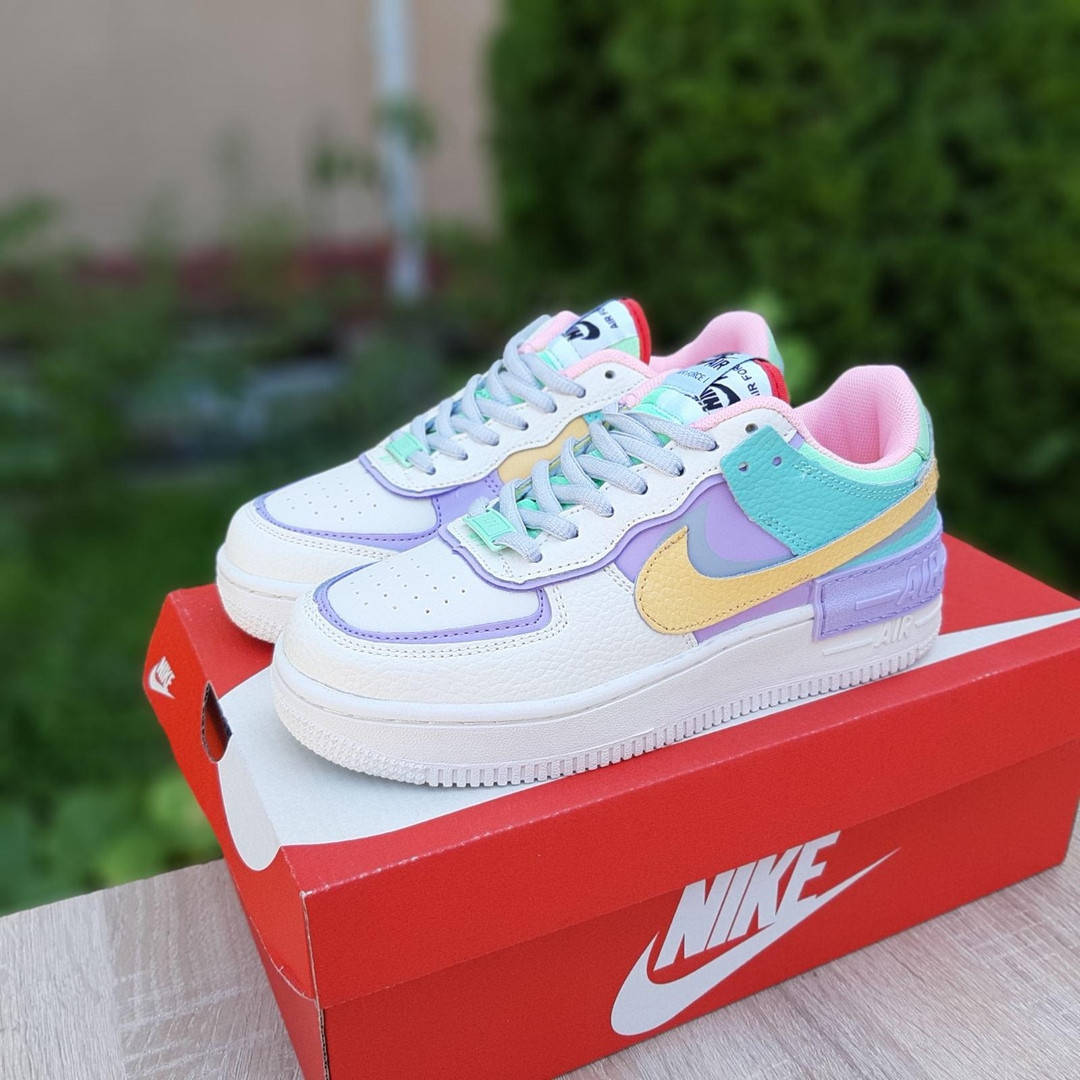 Nike Air Force 1 Shadow женские бежевые с сиреневым демисезонные кроссовки на шнурках, Бежевый
Nike Air Force 1 Shadow женские бежевые с сиреневым демисезонные кроссовки на шнурках, Бежевый