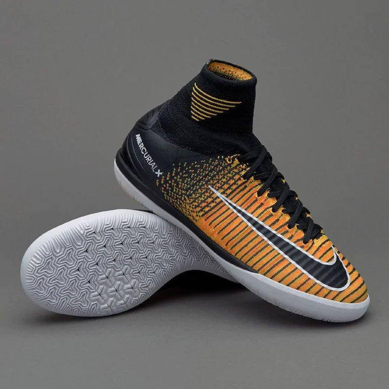 Бутсы футбольные для игры в зале дет. Nike MercurialX Proximo II IC Junior (арт. 831973-801) 38 (24 см), Оранжевый
Бутсы футбольные для игры в зале дет. Nike MercurialX Proximo II IC Junior (арт. 831973-801) 38 (24 см), Оранжевый