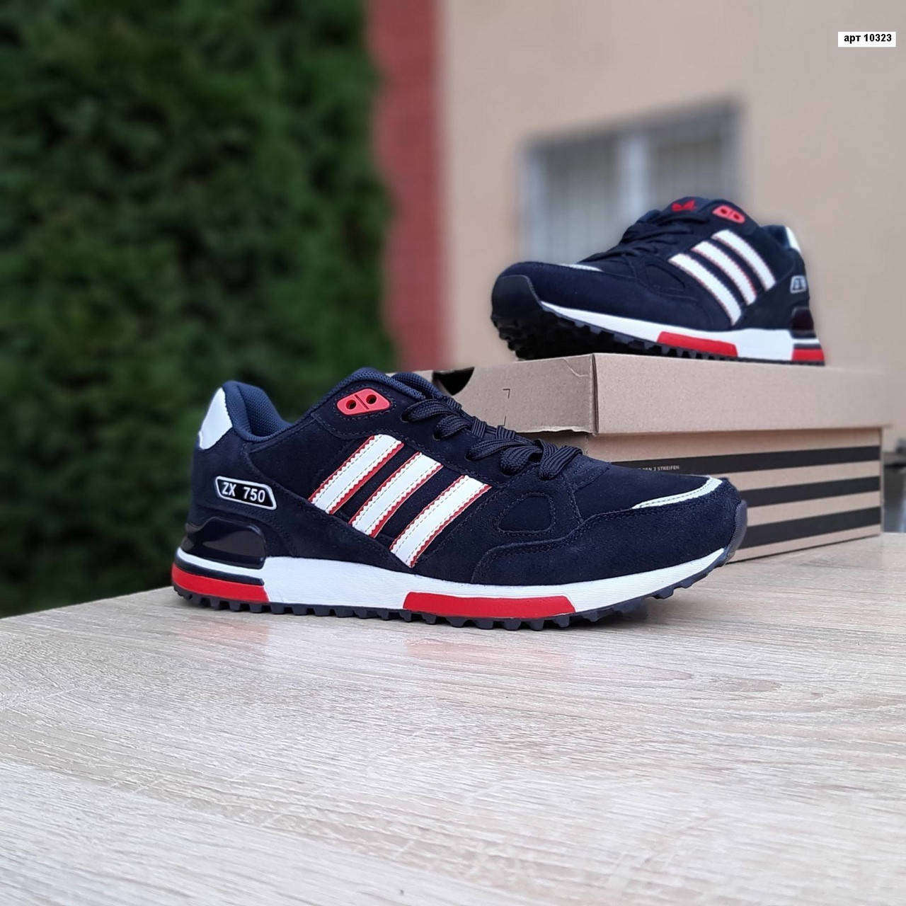 Adidas ZX 750 Синие с красным мужские демисезонные кроссовки. Лето/осень/весна, мужские замшевые кроссовки. 42, Синий
Adidas ZX 750 Синие с красным мужские демисезонные кроссовки. Лето/осень/весна, мужские замшевые кроссовки. 42, Синий