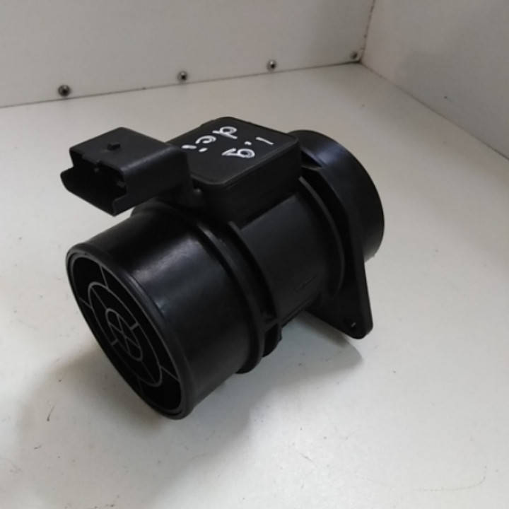 Расходомер воздуха Opel Vivaro, Renault Trafic, Опель Виваро, Рено Трафик 1,9 - 2,5 DCI. 5WK9632, 7700114778.
Расходомер воздуха Opel Vivaro, Renault Trafic, Опель Виваро, Рено Трафик 1,9 - 2,5 DCI. 5WK9632, 7700114778.