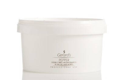 Ароматерапевтический солевой скраб с маслом тиарэ и белого перца PEPPER AROMA SCRUB, 500 г
Ароматерапевтический солевой скраб с маслом тиарэ и белого перца PEPPER AROMA SCRUB, 500 г