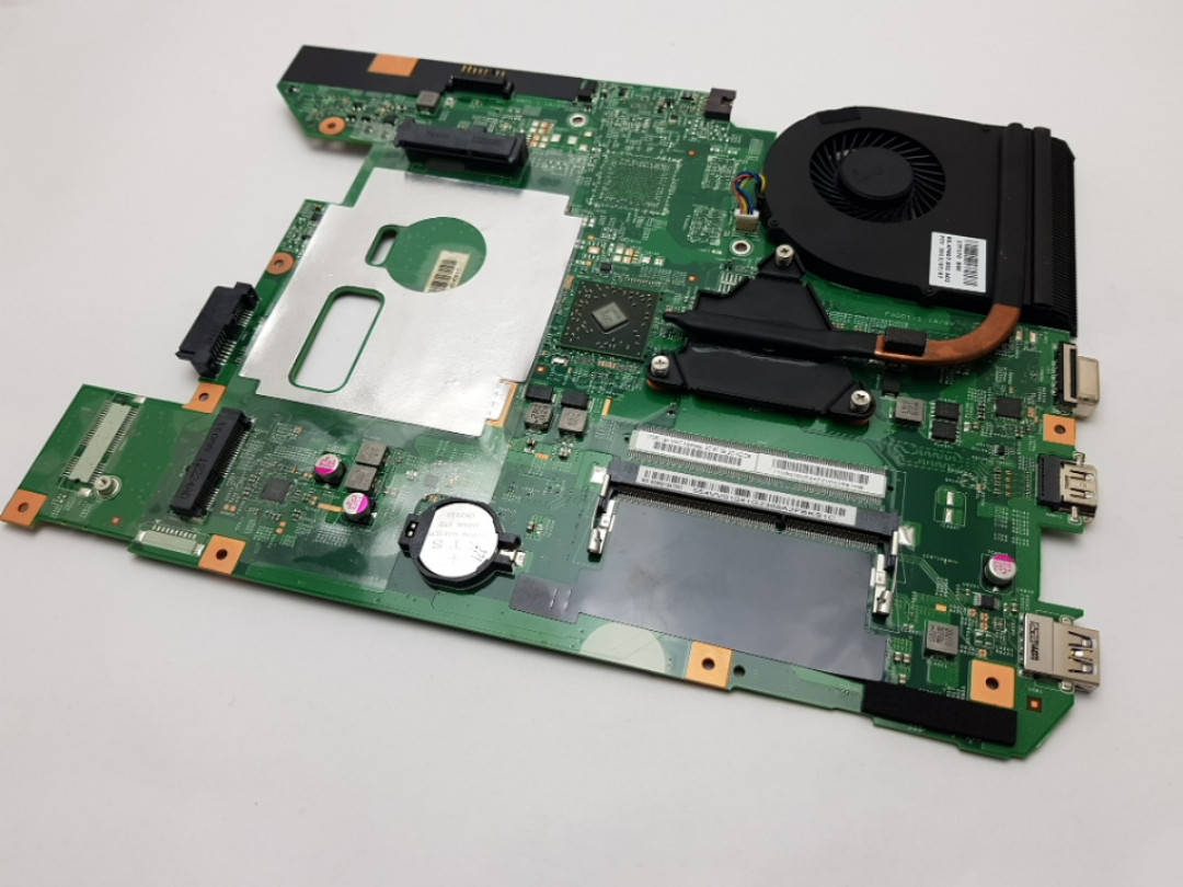 Материнская плата Lenovo B575, B575E UMA E2-1800 90000554 Новая оригинал (100% рабочая)
Материнская плата Lenovo B575, B575E UMA E2-1800 90000554 Новая оригинал (100% рабочая)