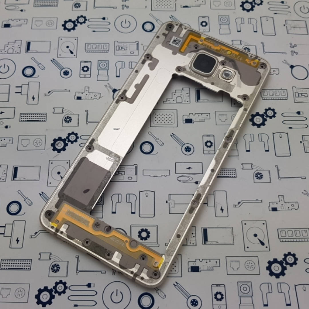 Средний корпус Samsung A5 2016 SM-A510F золотой Сервисный оригинал с разборки, Золотистый
Средний корпус Samsung A5 2016 SM-A510F золотой Сервисный оригинал с разборки, Золотистый
