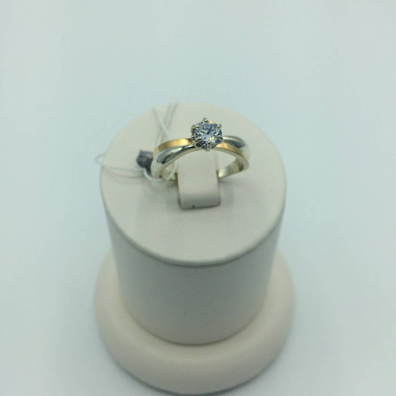 Серебряное кольцо с золотыми пластинами, Фианит