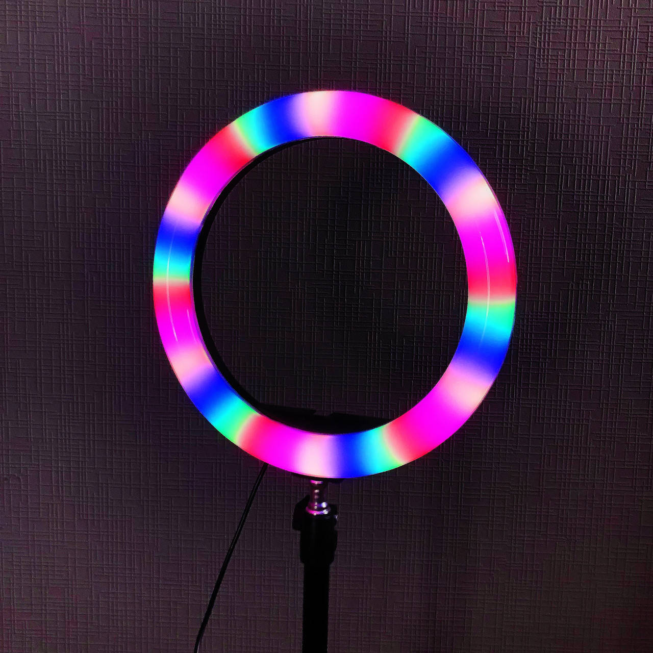 Светодиодная кольцевая лампа RGB MJ-26см кольцо для селфи фото с держателем для телефона(LED освещение Selfie), Белый
Светодиодная кольцевая лампа RGB MJ-26см кольцо для селфи фото с держателем для телефона(LED освещение Selfie), Белый