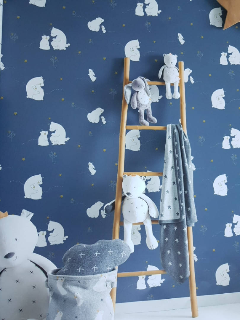 Обои флизелиновые Decoprint эко Sweet Dreams детские мишки зайцы звезды белые на темно синем 0,53x10,05 м, Синий
Обои флизелиновые Decoprint эко Sweet Dreams детские мишки зайцы звезды белые на темно синем 0,53x10,05 м, Синий