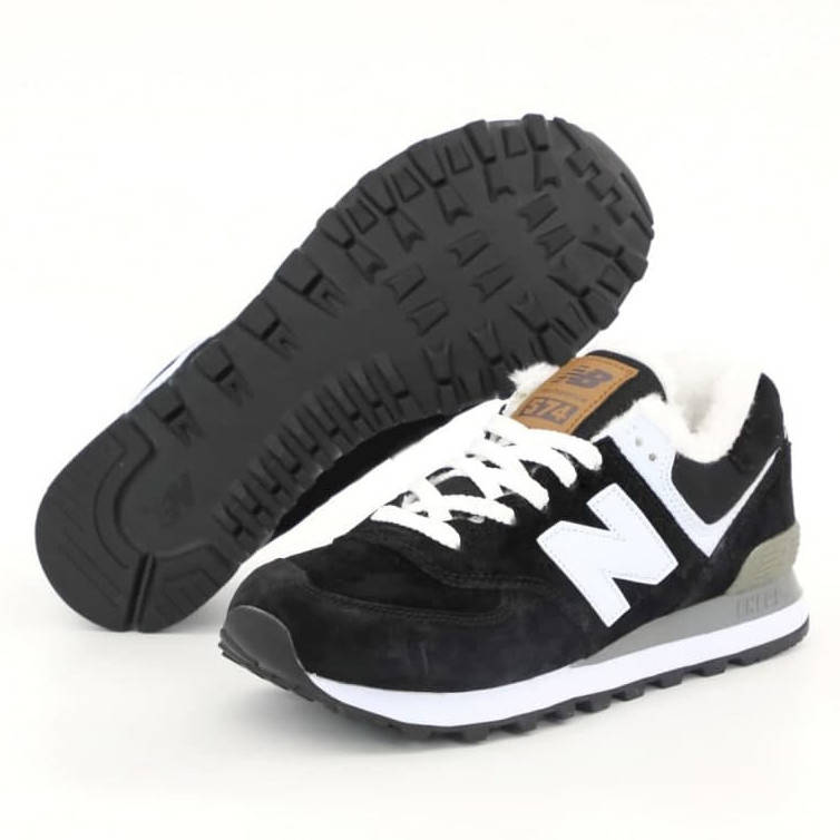 Мужские зимние кроссовки New Balance 574, натуральная замша, (с мехом), черный, Вьетнам
Мужские зимние кроссовки New Balance 574, натуральная замша, (с мехом), черный, Вьетнам