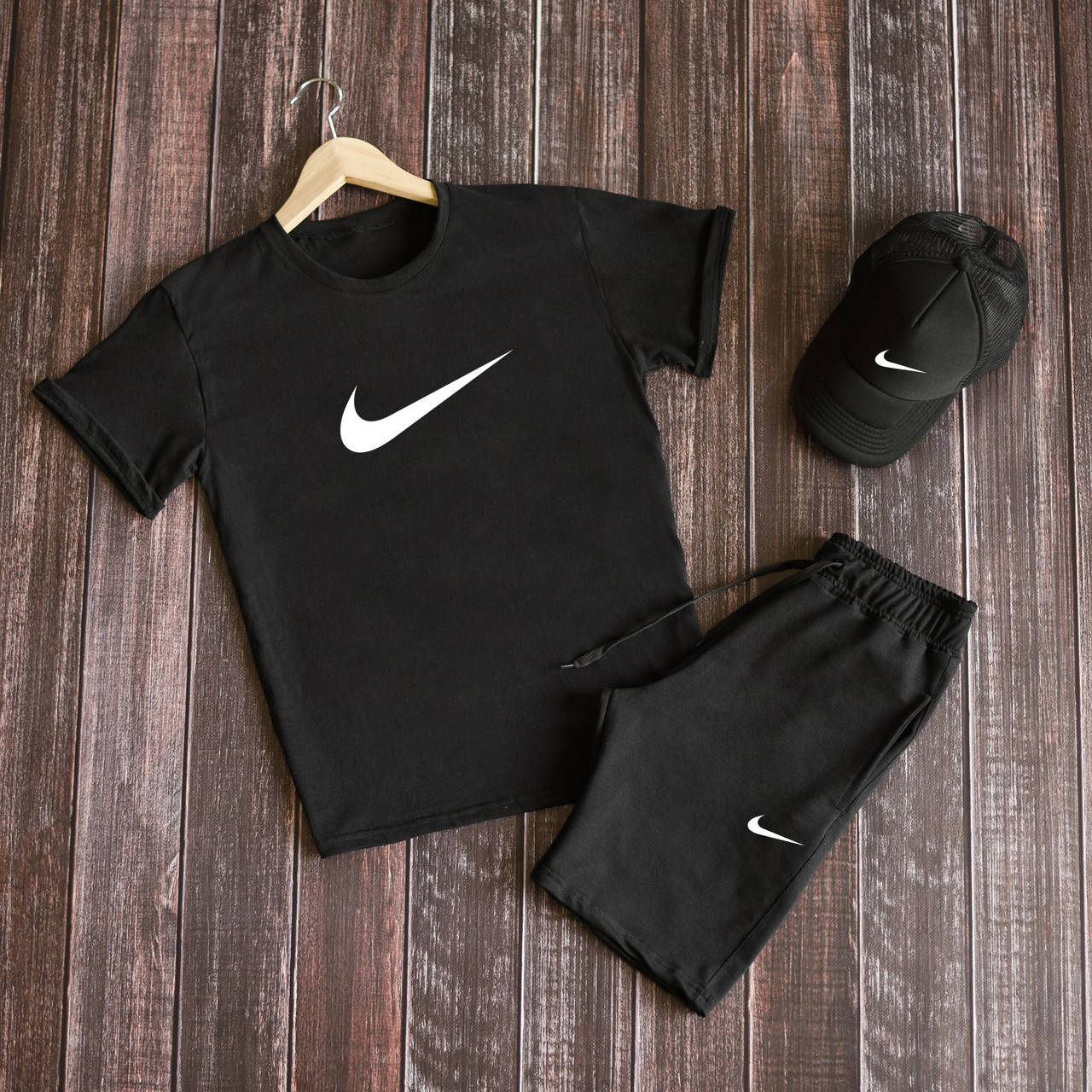 Футболка + Шорты + Кепка Комплект мужской летний NIKE черный | Спортивный костюм летний Найк ТОП качества
Футболка + Шорты + Кепка Комплект мужской летний NIKE черный | Спортивный костюм летний Найк ТОП качества