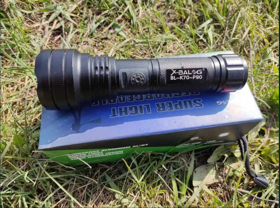 Ударопрочный тактический ручной фонарь с зумом Bailong BL-K70-P90, фонарик светодиодный аккумуляторный, GS1, Черный
Ударопрочный тактический ручной фонарь с зумом Bailong BL-K70-P90, фонарик светодиодный аккумуляторный, GS1, Черный