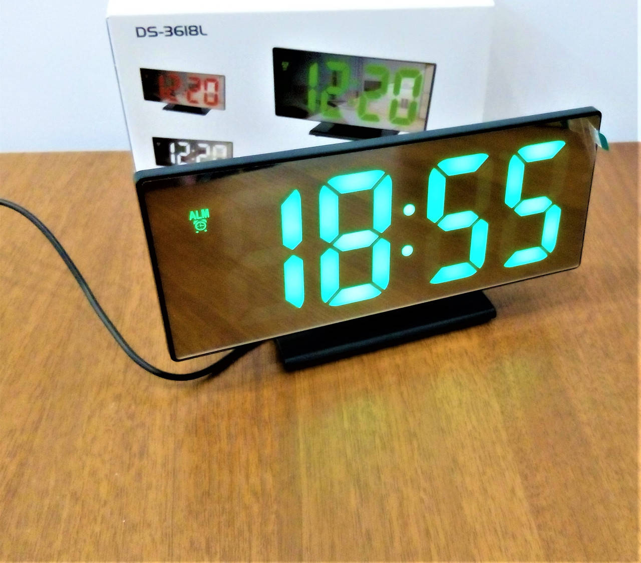Часы электронные настольные DS 3618L Большие зелёные цифры
