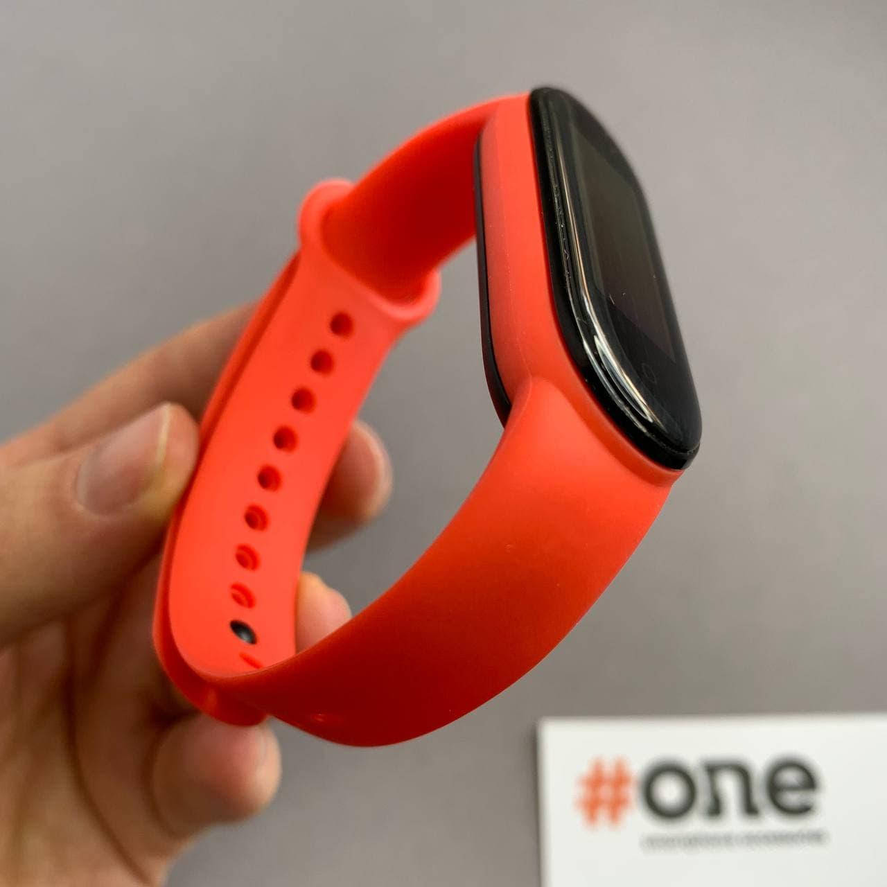 Ремешок для Xiaomi Mi Band 5 силиконовый цветной ремешок для фитнесс трекера браслета ми бенд 5 красный BND
Ремешок для Xiaomi Mi Band 5 силиконовый цветной ремешок для фитнесс трекера браслета ми бенд 5 красный BND