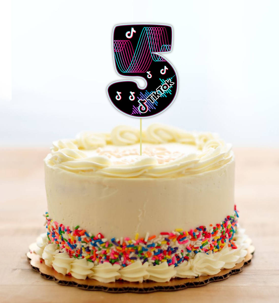 Топпер-цифра (от 0 до 10см цифра) вырубка "Тик Ток/Tik Tok" (1шт)- КАРТОН 5
Топпер-цифра (от 0 до 10см цифра) вырубка "Тик Ток/Tik Tok" (1шт)- КАРТОН 5