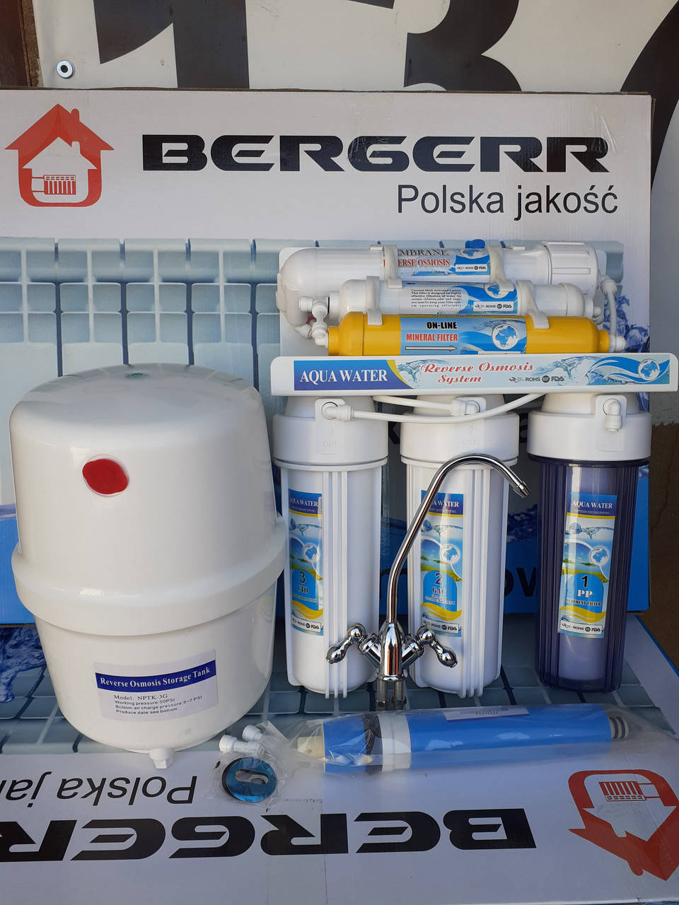 Осмос (Польша) 6 ступеней очистки с минерализатором AR01 
Осмос (Польша) 6 ступеней очистки с минерализатором AR01