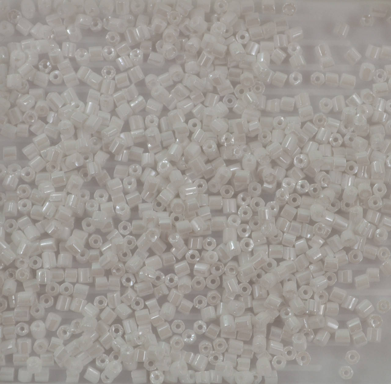 Бисер Preciosa Ornela Чехия, цвет - 46102 рубка
Бисер Preciosa Ornela Чехия, цвет - 46102 рубка