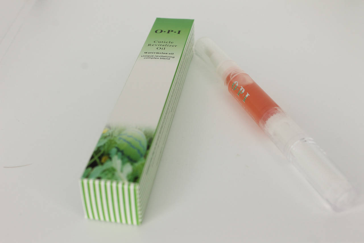 Масло-карандаш для кутикулы OPI Cuticle Oil
Масло-карандаш для кутикулы OPI Cuticle Oil