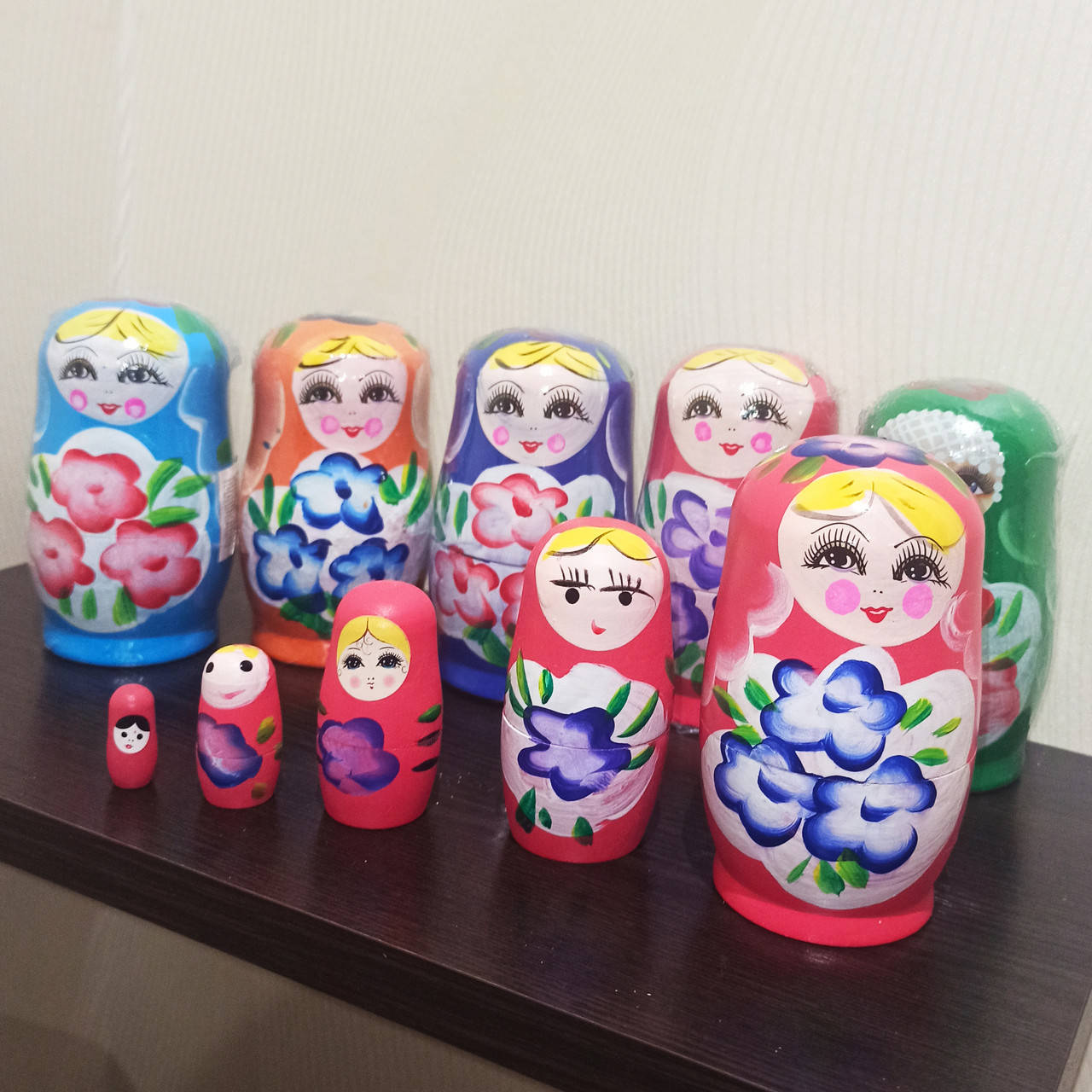 Деревянная игрушка Матрешка 11,5см, 5в1 матрёшки разные цвета - деревянные ЭКО игрушки для малышей
Деревянная игрушка Матрешка 11,5см, 5в1 матрёшки разные цвета - деревянные ЭКО игрушки для малышей