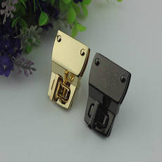 Барсеточный замок 6044 золото (33мм/43мм) 
Барсеточный замок 6044 золото (33мм/43мм)