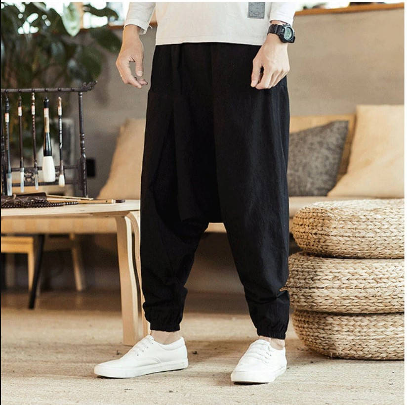 Мужские штаны черные свободные с мотней большого размера M, L, XL, 2 XL, 3 XL 
Мужские штаны черные свободные с мотней большого размера M, L, XL, 2 XL, 3 XL