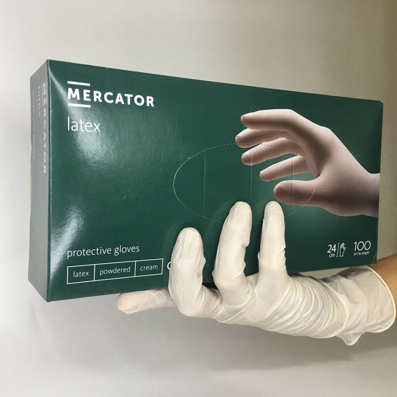 Перчатки медицинские смотровые латексные нестерильные опудренные MERCATOR Latex XL (50 пар/уп), Белый
Перчатки медицинские смотровые латексные нестерильные опудренные MERCATOR Latex XL (50 пар/уп), Белый