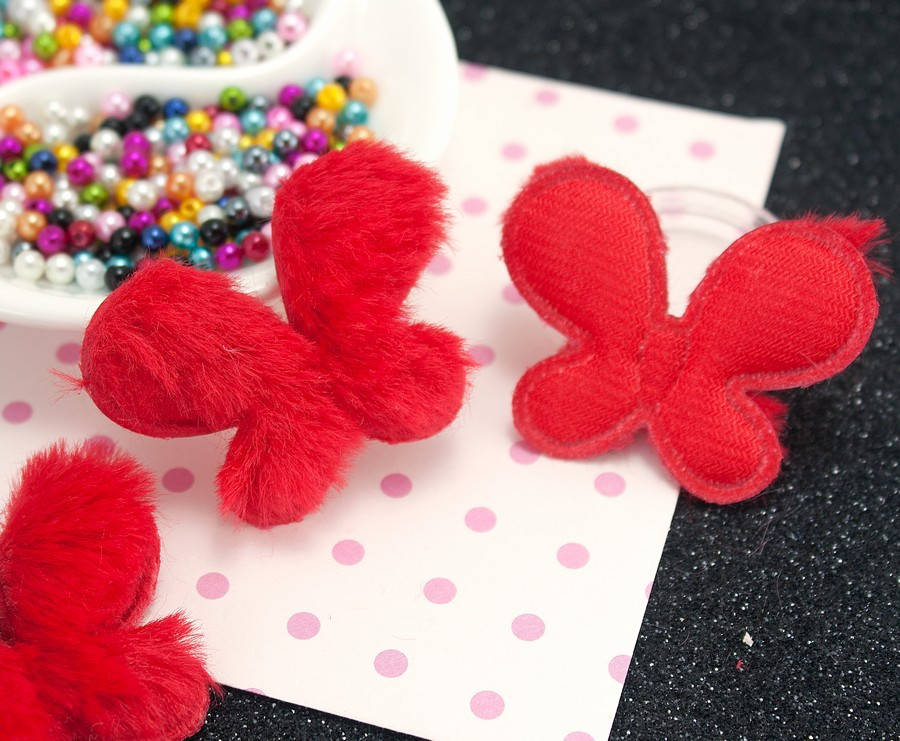 Аппликация из эко меха 5х4см , Красная бабочка мех
Аппликация из эко меха 5х4см , Красная бабочка мех