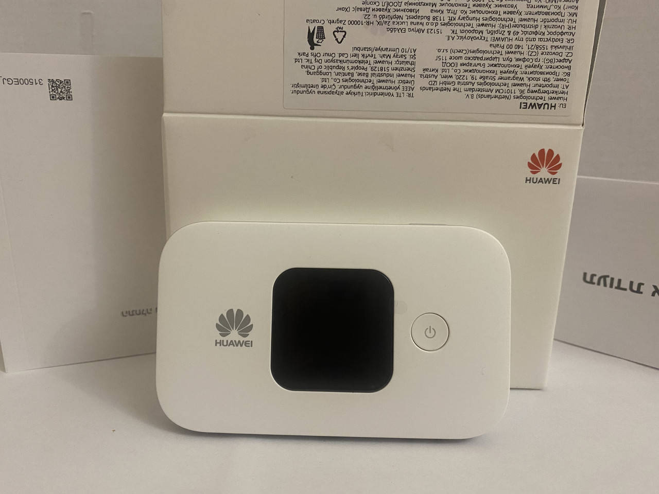 Huawei E5577 GSM 3G/4G LTE WiFi роутер 2 выхода на антенну MIMO, аккумулятор 3000 мА, Новый
Huawei E5577 GSM 3G/4G LTE WiFi роутер 2 выхода на антенну MIMO, аккумулятор 3000 мА, Новый