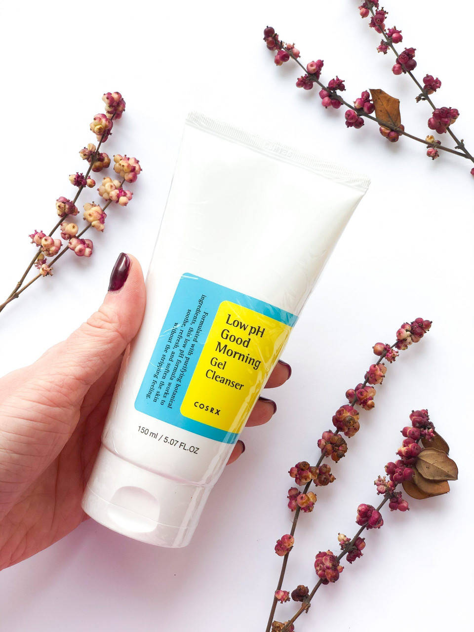 Гель-пенка для умывания с bha-кислотами и низким ph COSRX LOW PH GOOD MORNING GEL CLEANSER - 150ML
Гель-пенка для умывания с bha-кислотами и низким ph COSRX LOW PH GOOD MORNING GEL CLEANSER - 150ML