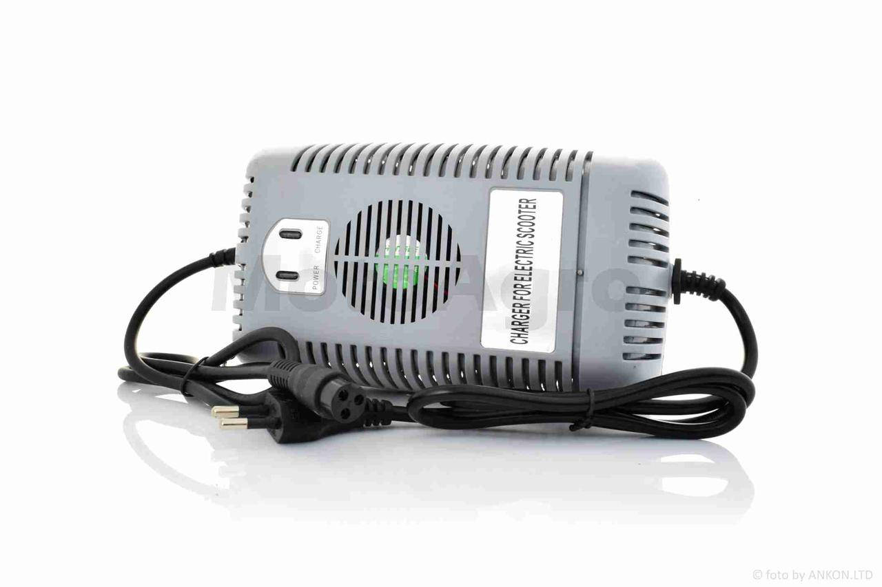 Зарядное устройство Electro-ATV 48V, 2,5A 1000W
Зарядное устройство Electro-ATV 48V, 2,5A 1000W