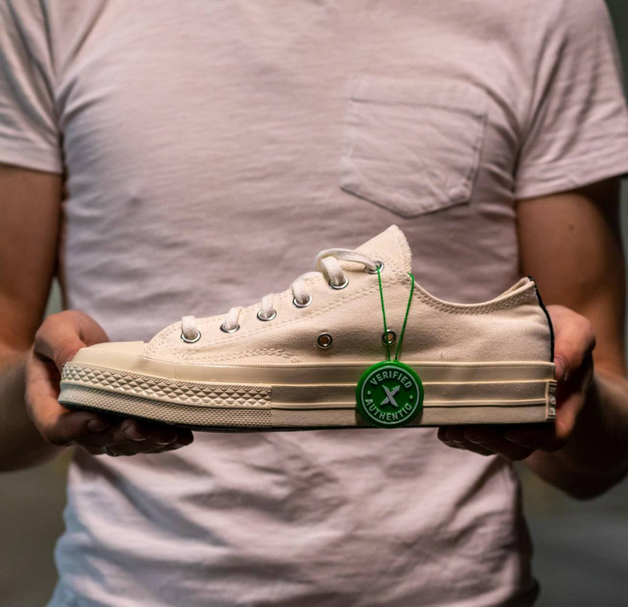Кеды женские Converse Comme Des Garcons Play White конверсы олл стар с сердечком низкие Белые 37, Белый
Кеды женские Converse Comme Des Garcons Play White конверсы олл стар с сердечком низкие Белые 37, Белый