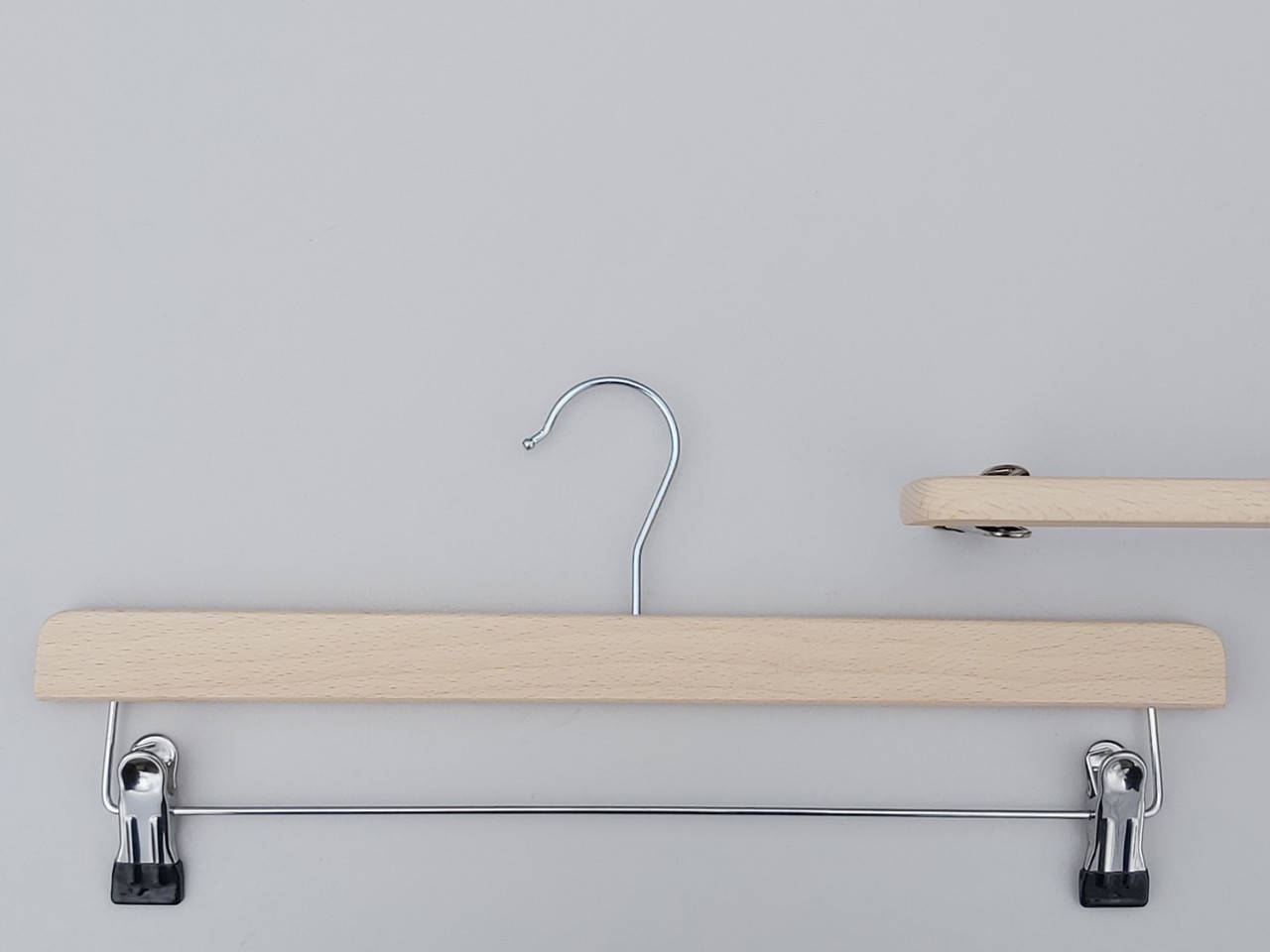 Длина 39,5 см. Плечики вешалки тремпеля деревянные светлые ECO для брюк и юбок
Длина 39,5 см. Плечики вешалки тремпеля деревянные светлые ECO для брюк и юбок