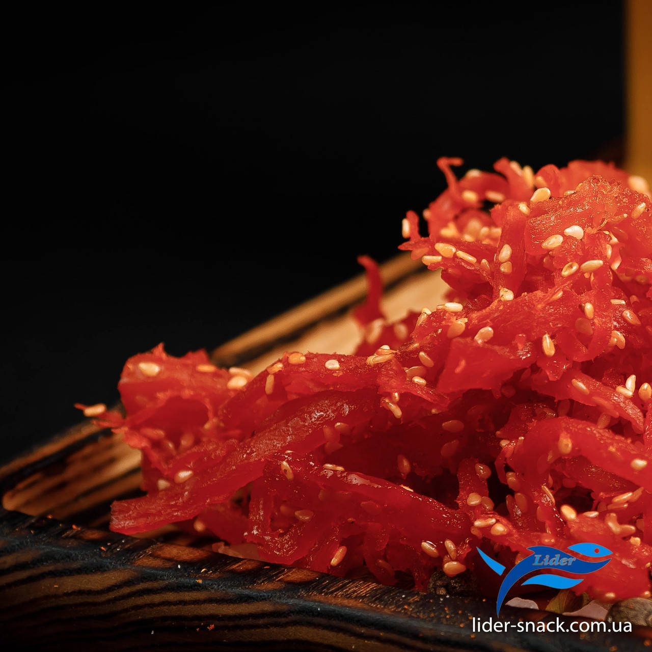 Кальмар по Шанхайски с кунжутом 
Кальмар по Шанхайски с кунжутом