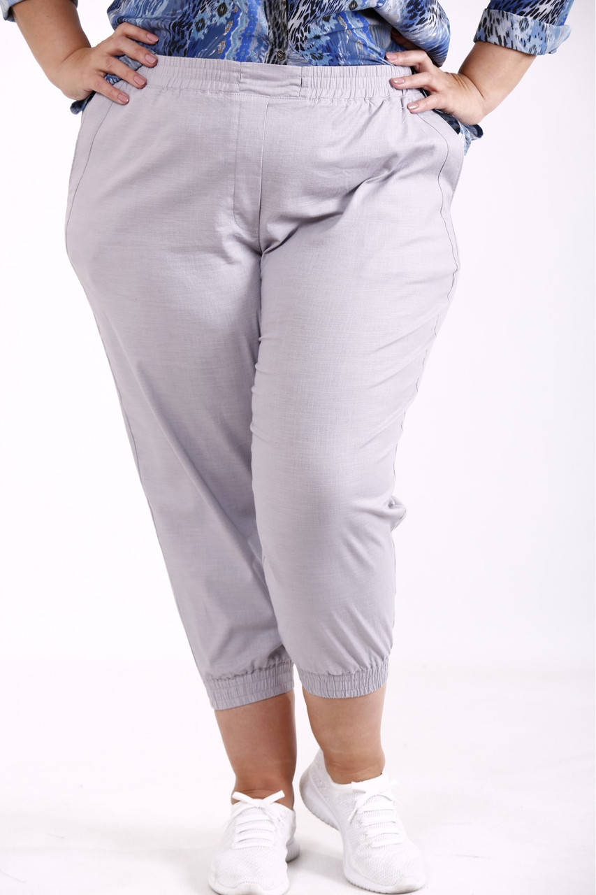 Серые льняные брюки женские летние укороченные на резинке батал 42-74. B095-2 64
Серые льняные брюки женские летние укороченные на резинке батал 42-74. B095-2 64