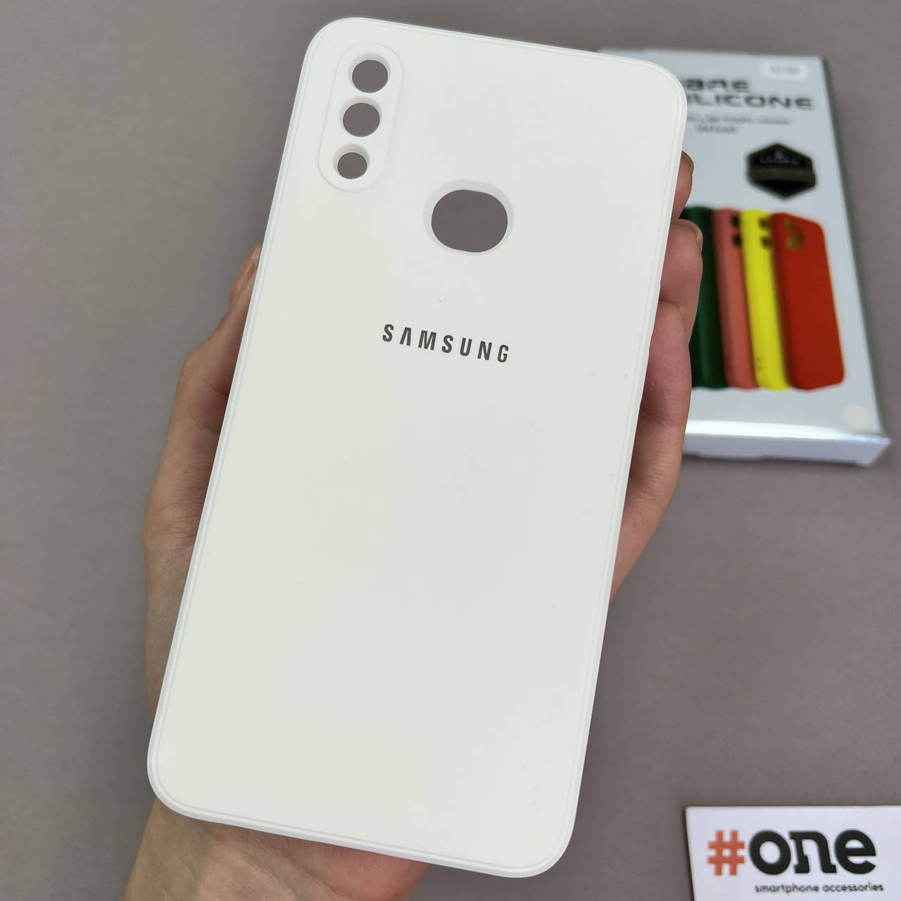 Чехол для Samsung Galaxy A10s с микрофиброй с защитой для камеры чехол на телефон самсунг а10с белый S1Q
Чехол для Samsung Galaxy A10s с микрофиброй с защитой для камеры чехол на телефон самсунг а10с белый S1Q