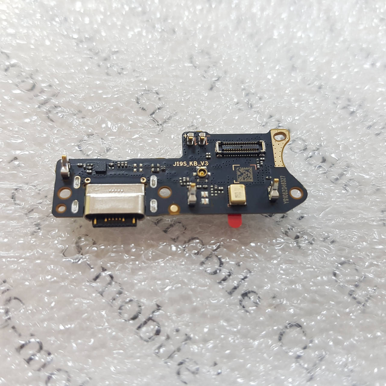 Плата зарядки Xiaomi Poco M3 с разъемом зарядки и микрофоном (сервисный оригинал) p/n: 560001J19C00
Плата зарядки Xiaomi Poco M3 с разъемом зарядки и микрофоном (сервисный оригинал) p/n: 560001J19C00