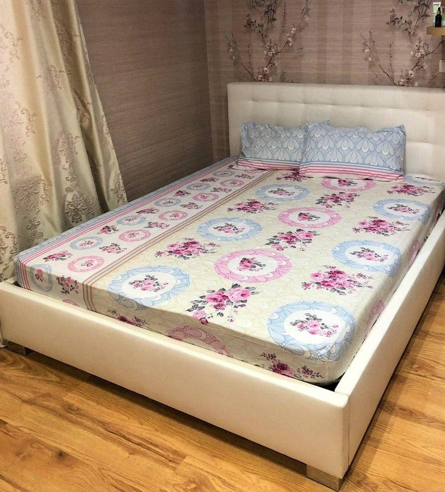Хлопковая простынь на резинке с наволочками 160*200 Турция Разные цвета и рисунки №3 Голубой
Хлопковая простынь на резинке с наволочками 160*200 Турция Разные цвета и рисунки №3 Голубой