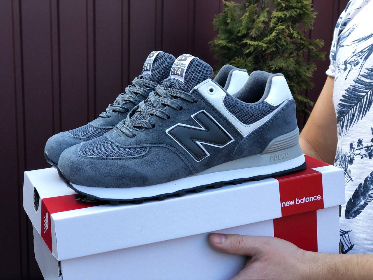 New Balance мужские демисезонные серые кроссовки на шнурках. Весенние мужские замшевые кроссы 44, Серый
New Balance мужские демисезонные серые кроссовки на шнурках. Весенние мужские замшевые кроссы 44, Серый