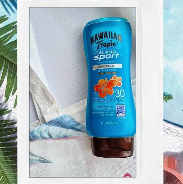 Высокоэффективное солнцезащитное средство Island Sport с SPF 30, легкий тропический аромат, 236 мл.
Высокоэффективное солнцезащитное средство Island Sport с SPF 30, легкий тропический аромат, 236 мл.