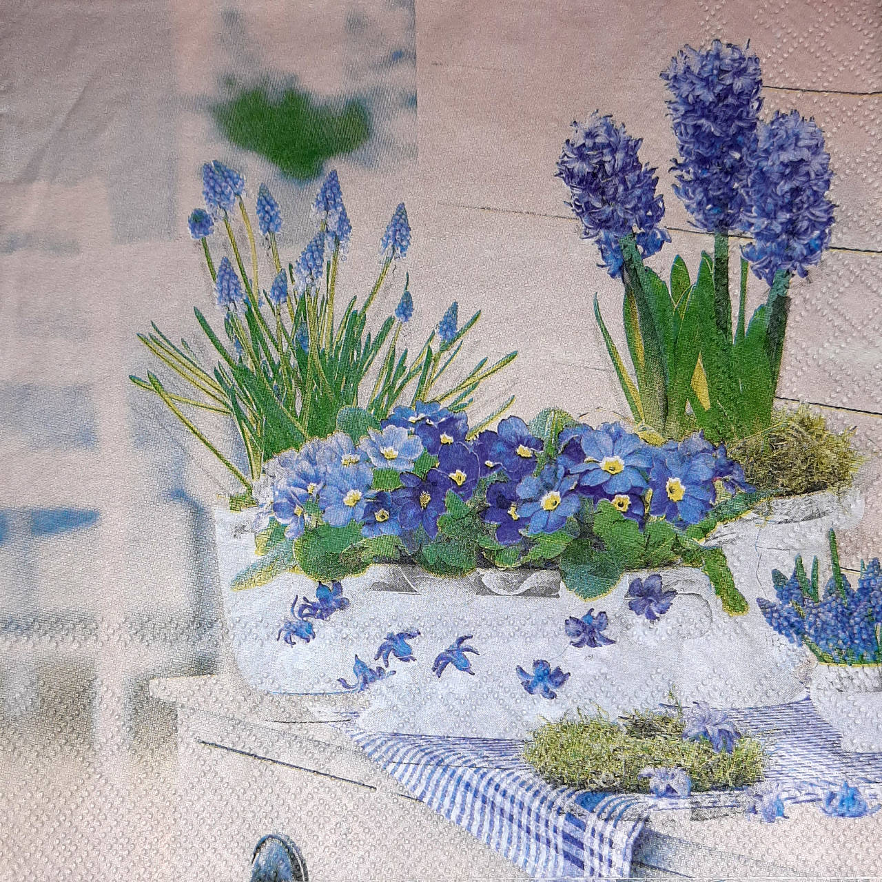 Салфетка для декупажа ЦЛ-106 (33х33см)
Салфетка для декупажа ЦЛ-106 (33х33см)