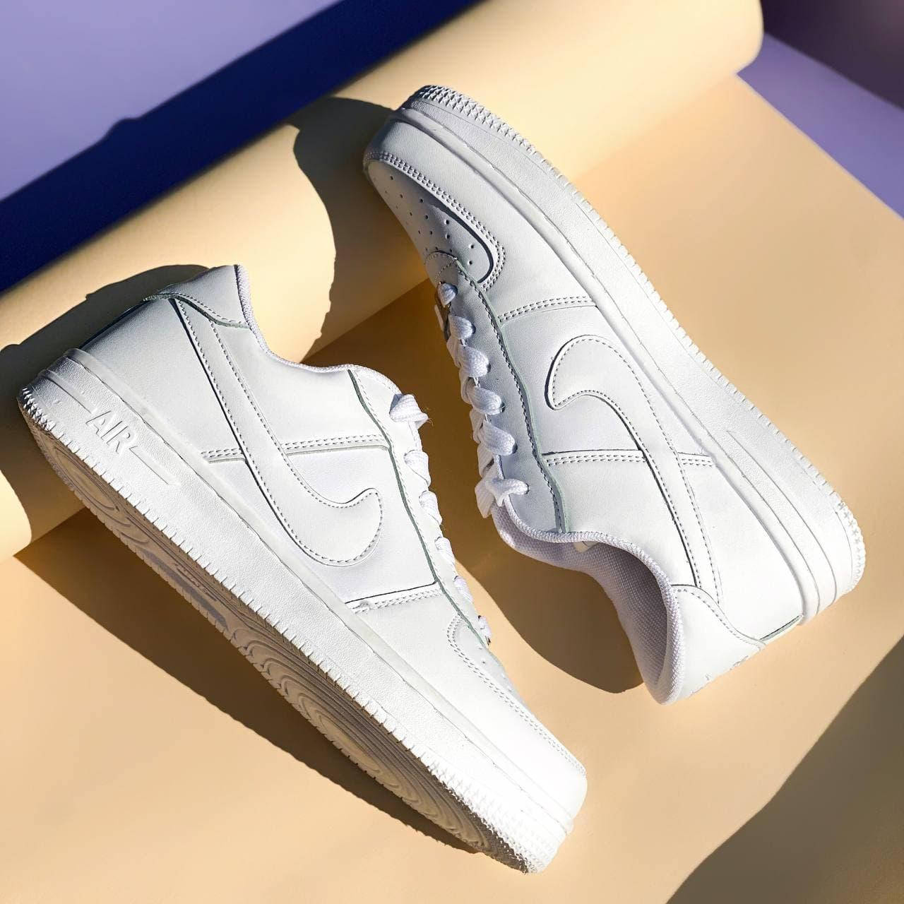 Nike Air Force белые женские демисезонные кроссовки. Осень/весна, женские пресс кожа кроссовки. 37, Белый
Nike Air Force белые женские демисезонные кроссовки. Осень/весна, женские пресс кожа кроссовки. 37, Белый