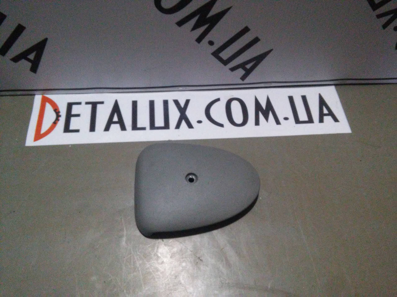 Ручка фиксатора задних дверей, 99091300 на Opel Vivaro, Renault Trafic, Nissan Primastar, Рено Трафик, Опель
Ручка фиксатора задних дверей, 99091300 на Opel Vivaro, Renault Trafic, Nissan Primastar, Рено Трафик, Опель