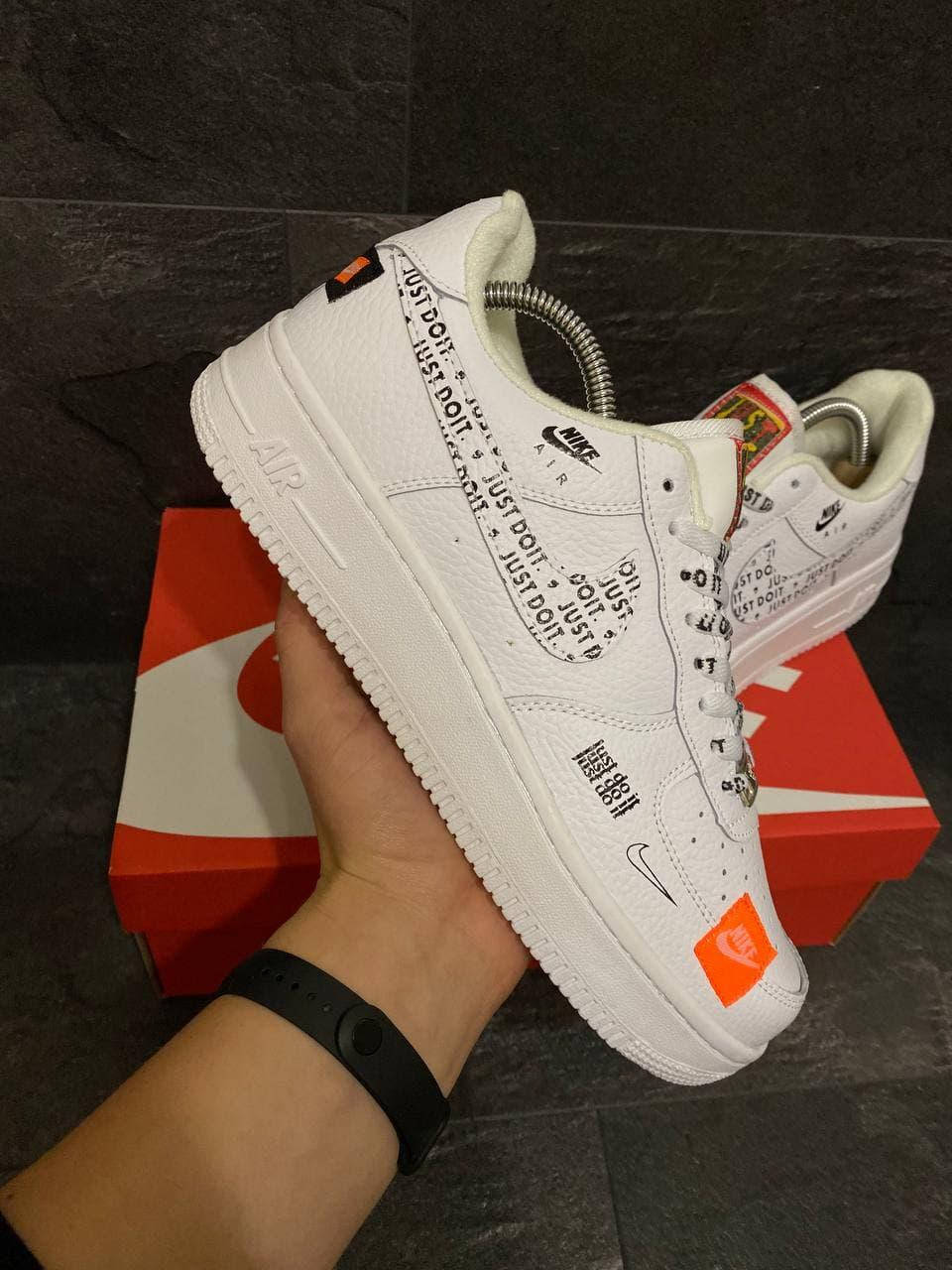 Чоловічі Кроівки Nike Air Force 1 Just Do It «Просто зроби це» + Безкоштовна доставка 45, Белый
Чоловічі Кроівки Nike Air Force 1 Just Do It «Просто зроби це» + Безкоштовна доставка 45, Белый