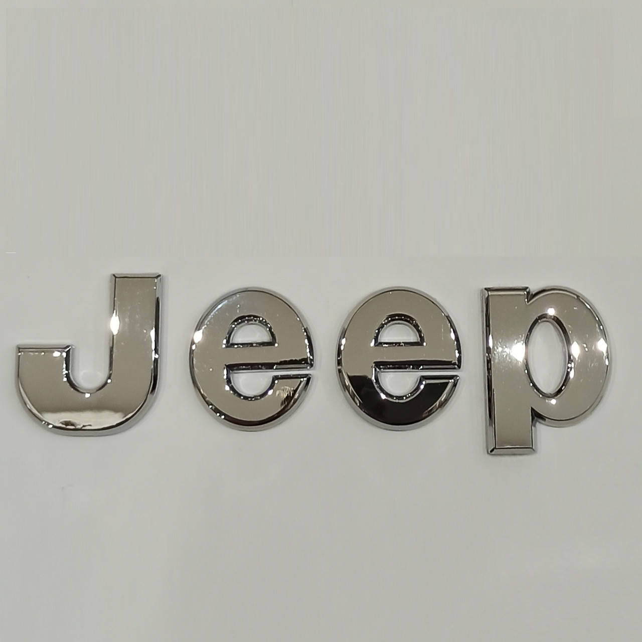 Эмблема (хром) на капот буквы JEEP металлическая шильдик надпись логотип лого джип жиип Новая+скотч
Эмблема (хром) на капот буквы JEEP металлическая шильдик надпись логотип лого джип жиип Новая+скотч