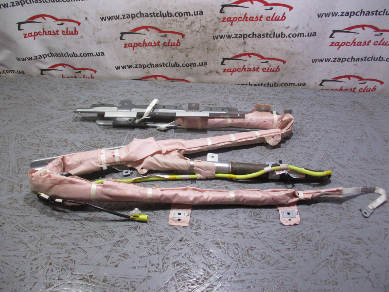 Подушка безопасности потолочная (шторка) левая 7030A039, 8520A007 9918099 Outlander XL Mitsubishi
Подушка безопасности потолочная (шторка) левая 7030A039, 8520A007 9918099 Outlander XL Mitsubishi