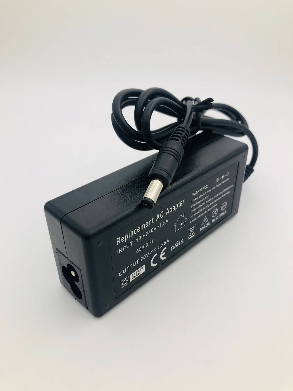 Блок питания для ноутбука Lenovo, разъем 5.5*2.5 мм, 20V, 3.25A, 65W, черный, без кабеля
Блок питания для ноутбука Lenovo, разъем 5.5*2.5 мм, 20V, 3.25A, 65W, черный, без кабеля