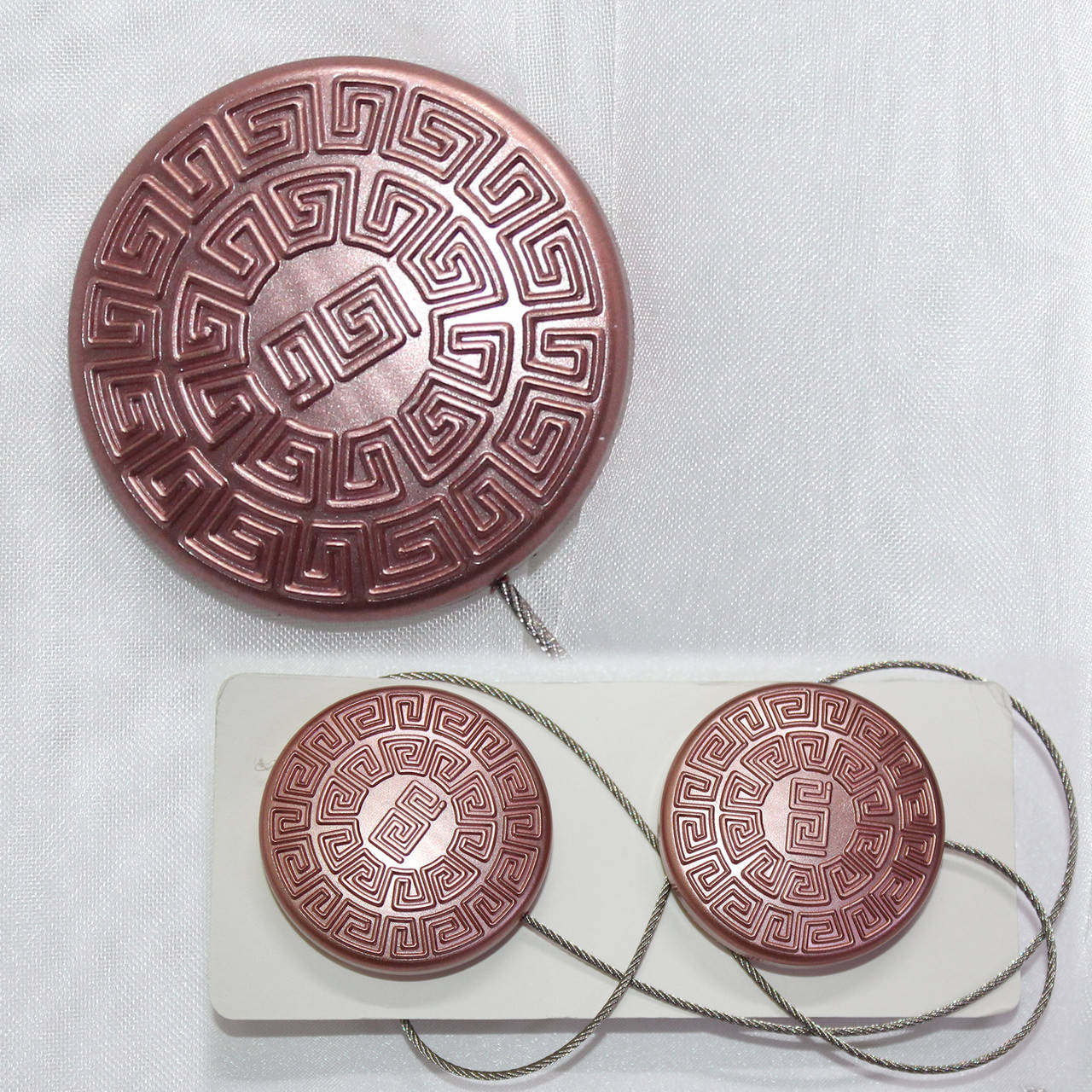 Магниты (2шт., пара) для штор, гардин "Родос". Цвет розовое золото. Код 108м 81-019 
Магниты (2шт., пара) для штор, гардин "Родос". Цвет розовое золото. Код 108м 81-019