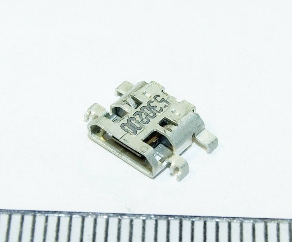 073 Micro USB Разъем, гнездо Lenovo A526 IdeaTab A8-50 A5500-F A5500 Sony Xperia M2 Aqua D2403 microusb Huawei
073 Micro USB Разъем, гнездо Lenovo A526 IdeaTab A8-50 A5500-F A5500 Sony Xperia M2 Aqua D2403 microusb Huawei