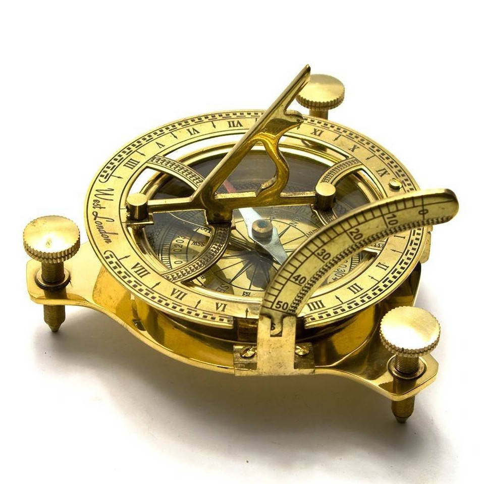 Винтажный компас с солнечными часами (бронза)
Винтажный компас с солнечными часами (бронза)