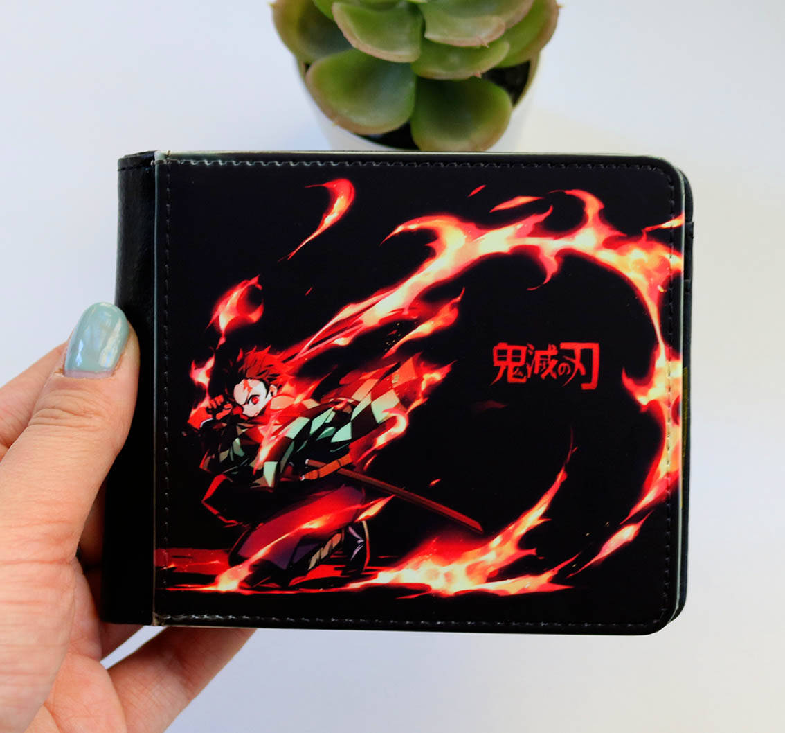 Кошелек Клинок, рассекающий демонов "In Fire" / Demon Slayer
Кошелек Клинок, рассекающий демонов "In Fire" / Demon Slayer